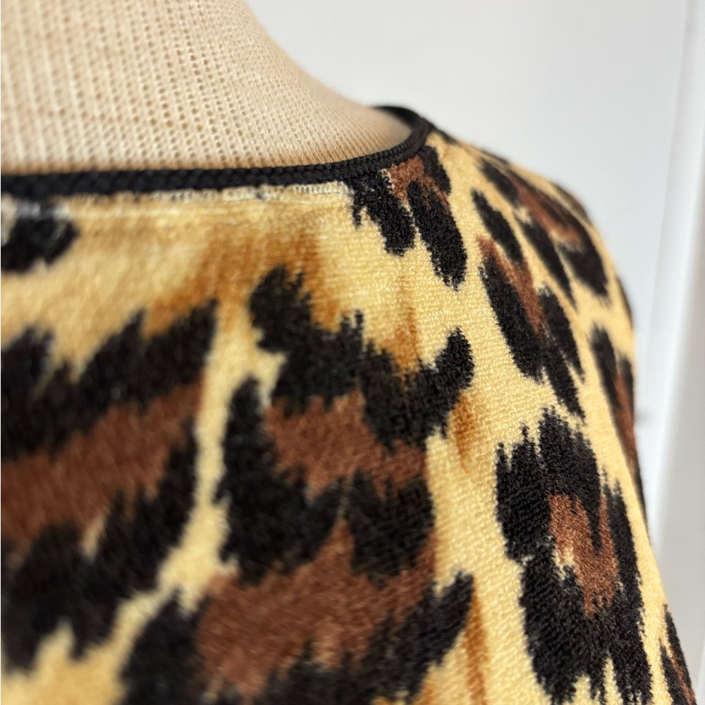 Vintage Leopard Print Terrycloth Swim Cover - Picture 4 of 11